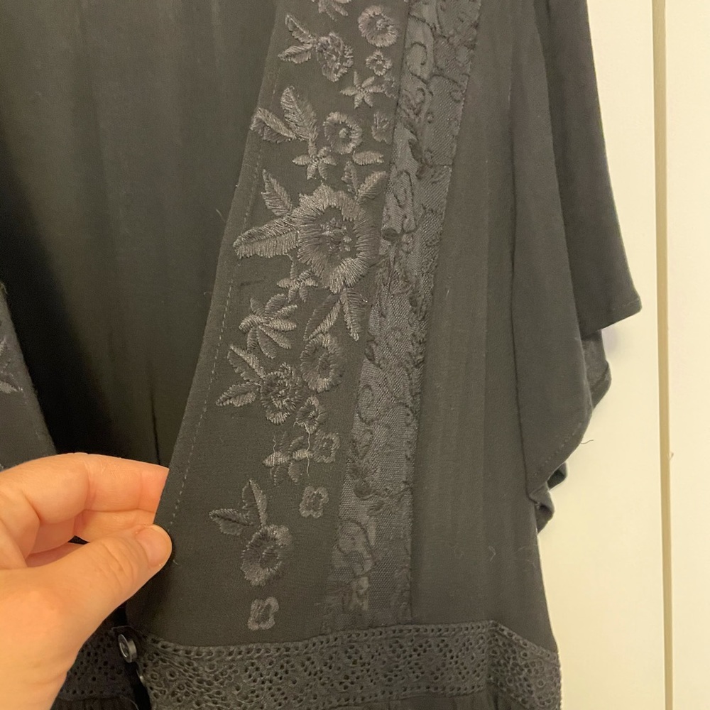 Lace detail duster. Black. Torrid size 2.